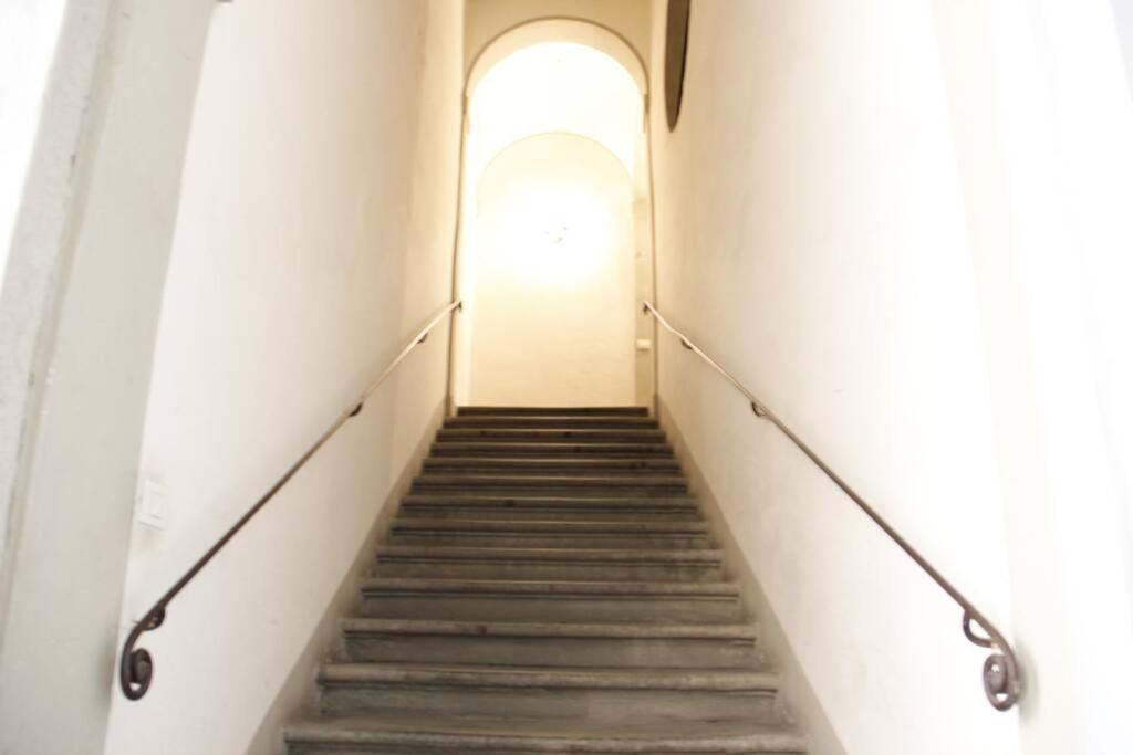 Art Apartment Santa Croce Suite Florencja Zewnętrze zdjęcie
