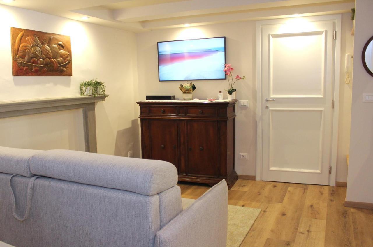 Art Apartment Santa Croce Suite Florencja Zewnętrze zdjęcie